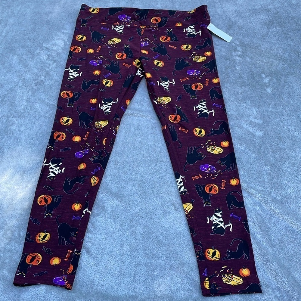 NWT Halloween Print Leggings